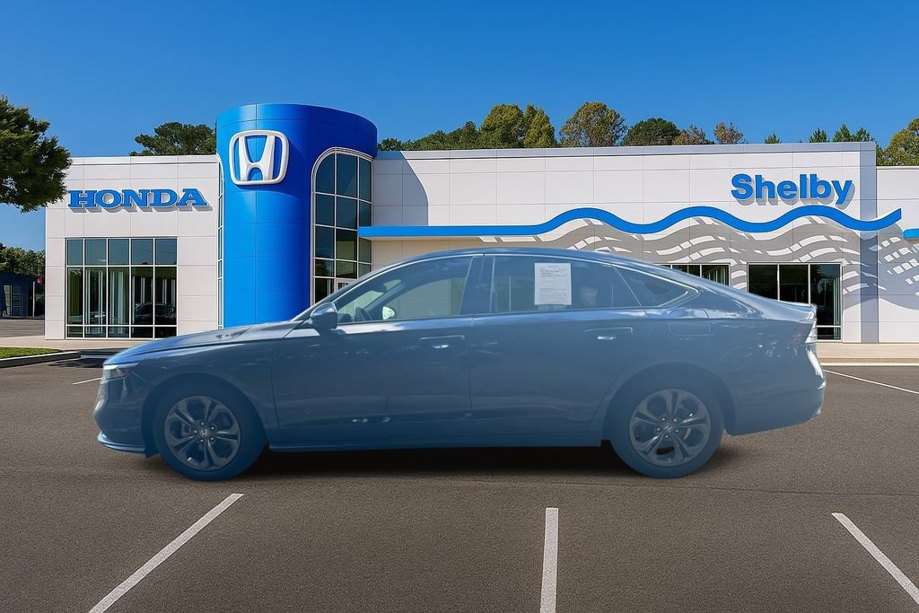 Used 2023 Honda Accord EX image 5
