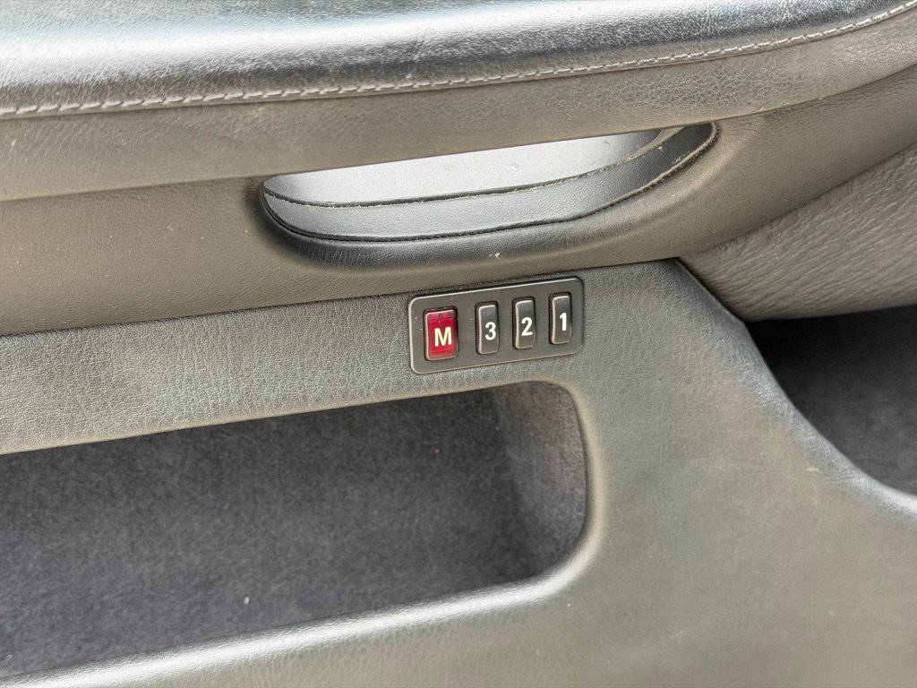 Used 2002 BMW M5 RWD image 33