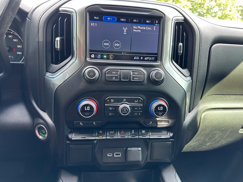 Used 2022 Chevrolet Silverado 1500 RST AWD/4WD image 17