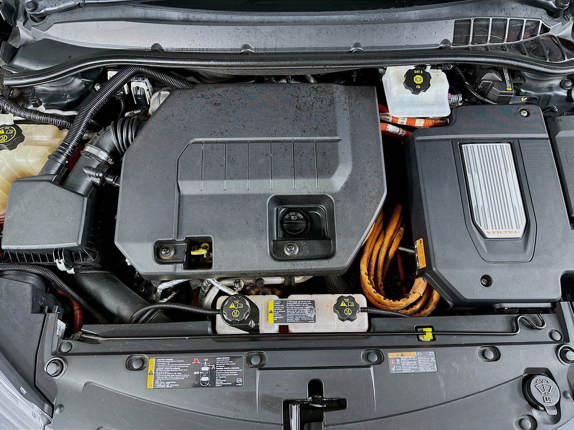 Used 2013 Chevrolet Volt Premium w/ Premium Trim Package FWD image 30