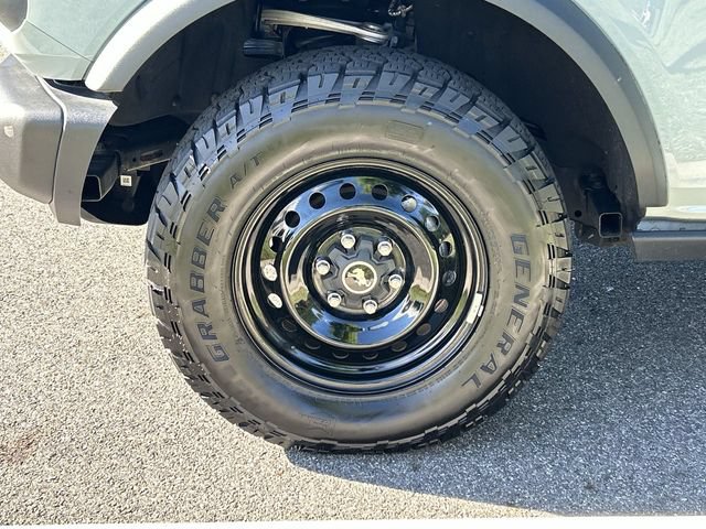 Used 2023 Ford Bronco Black Diamond AWD/4WD image 10