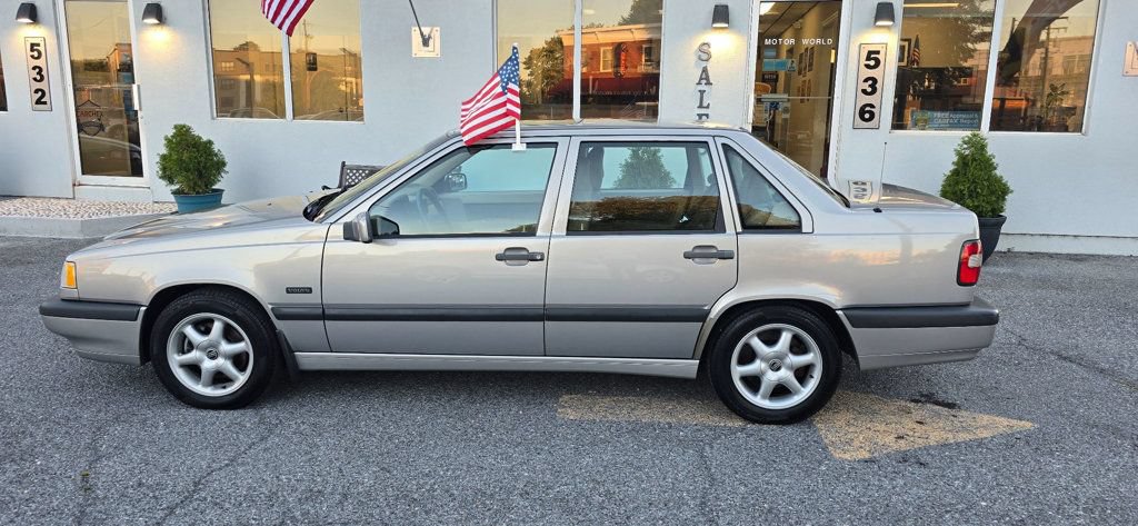 Used 1995 Volvo 850 GLT FWD image 7