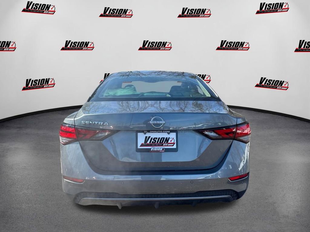 Used 2025 Nissan Sentra S image 6