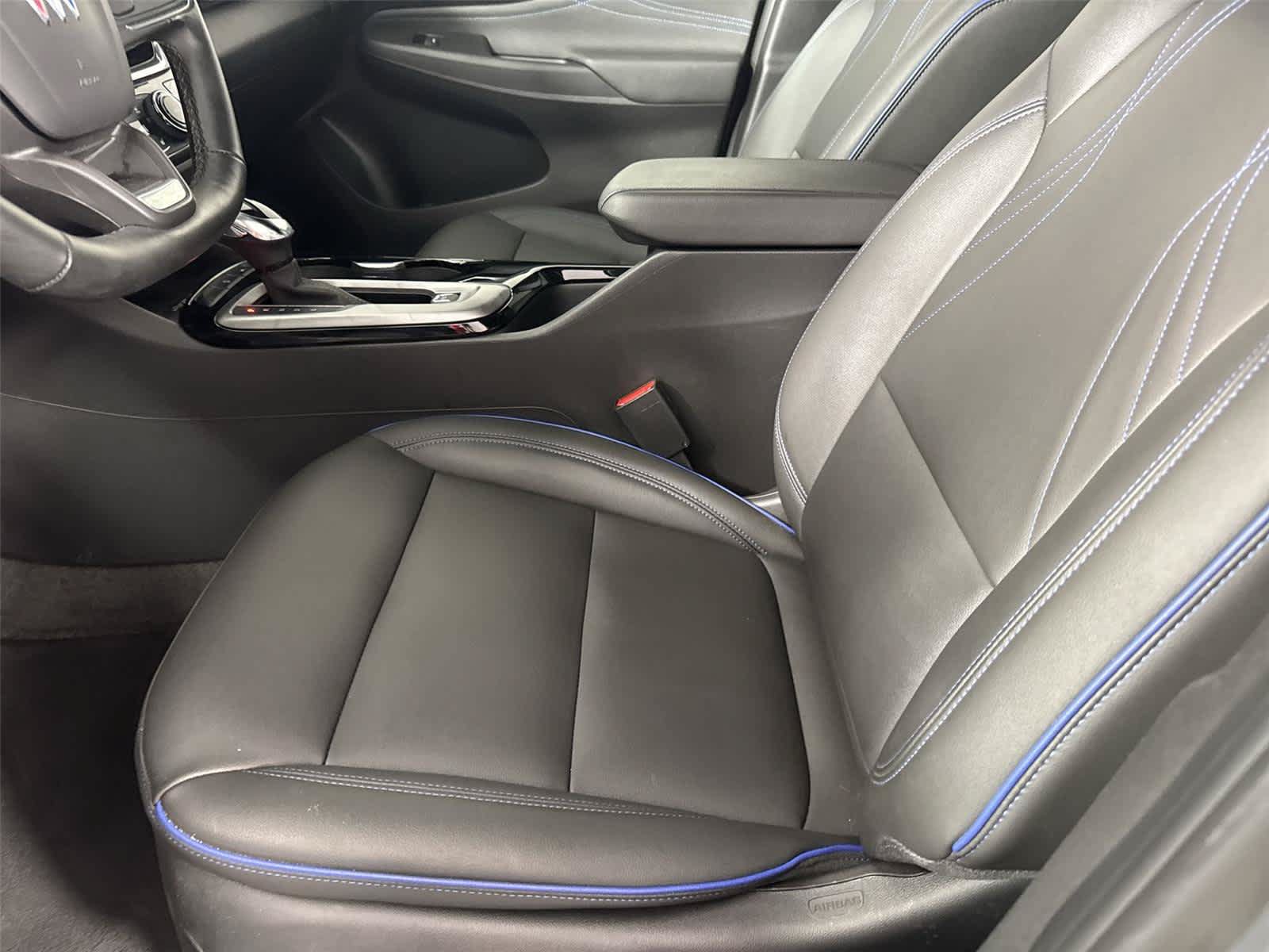 Used 2024 Buick Envista Sport Touring w/ Convenience I Package FWD image 13