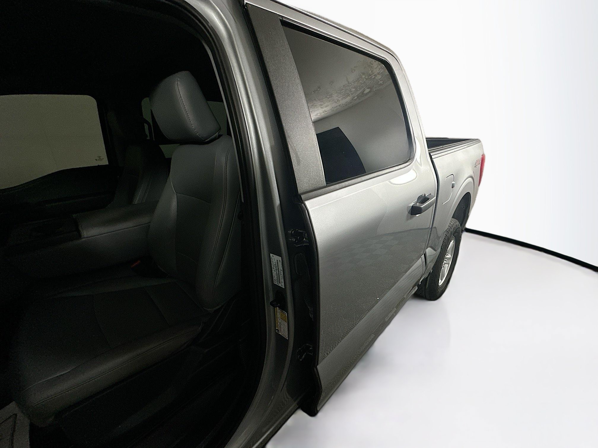 Used 2023 Ford F150 XL w/ XL Chrome Appearance Package AWD/4WD image 12