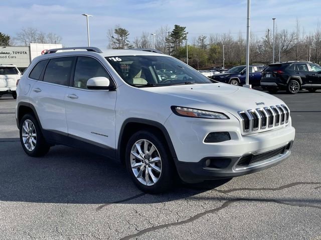 Used 2016 Jeep Cherokee Limited image 7