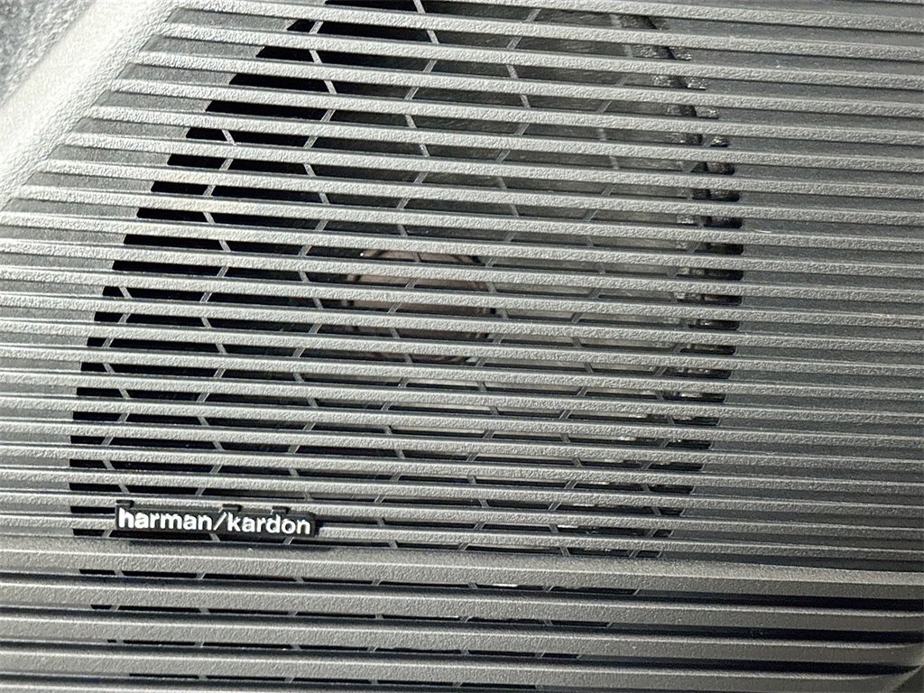 New 2026 Subaru Outback Limited image 17