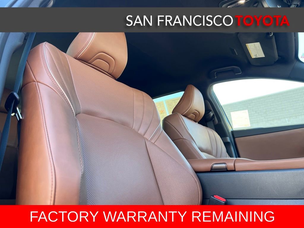 Certified 2025 Toyota Crown Signia XLE image 22