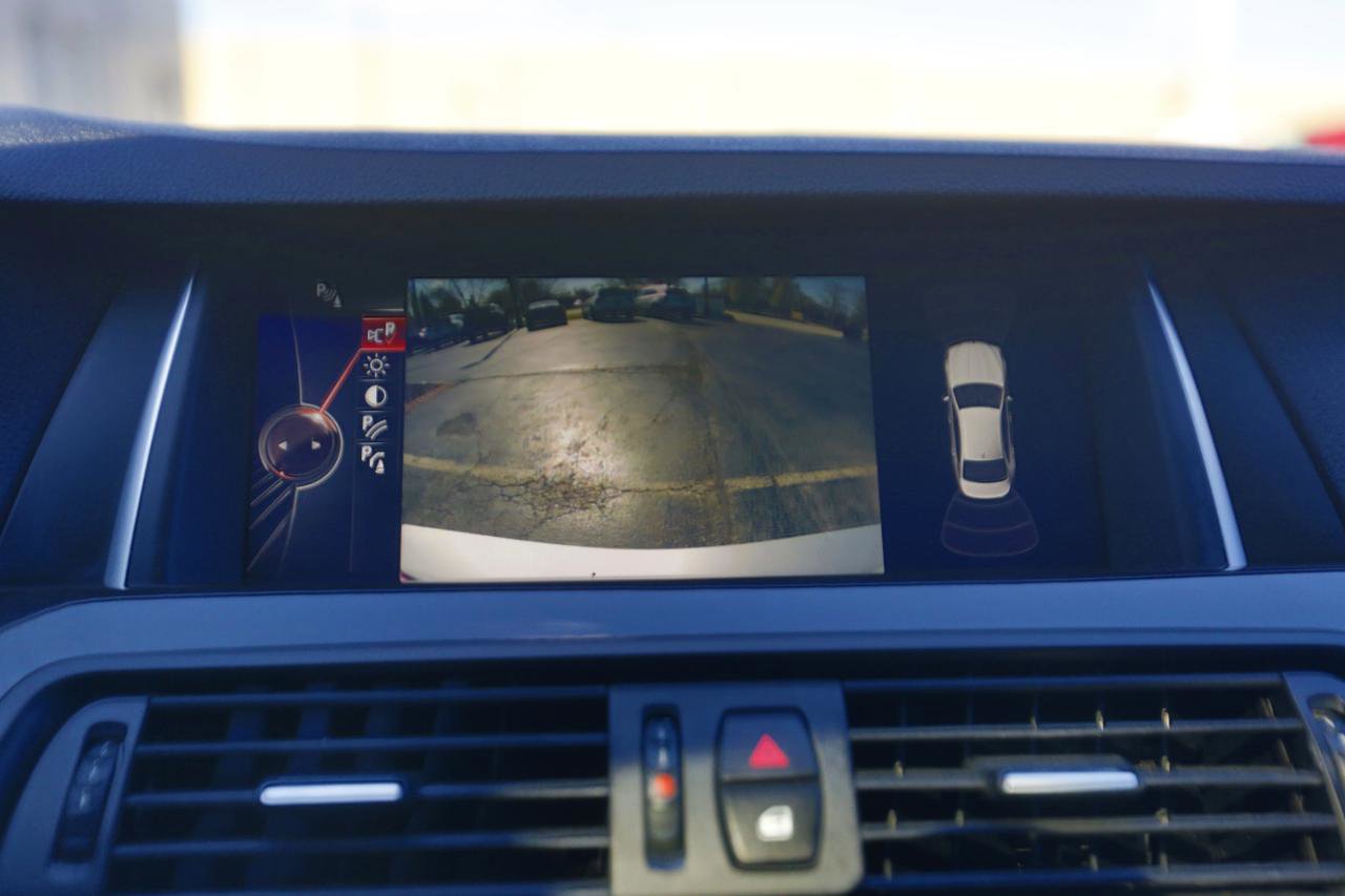 Used 2015 BMW 528i Sedan image 9