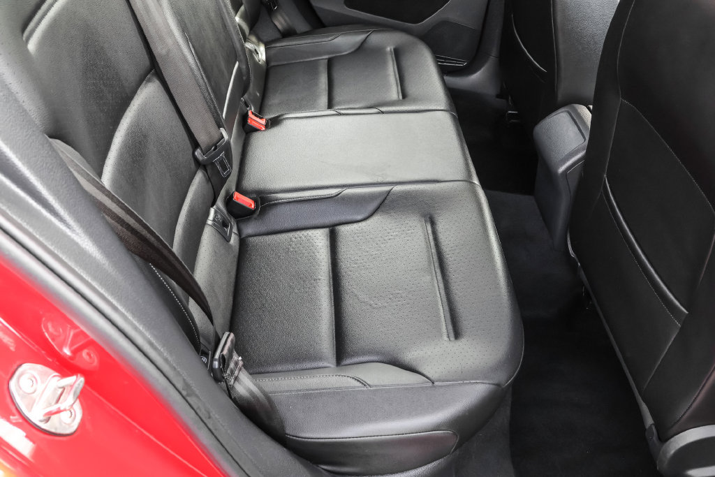 Used 2019 Volkswagen Golf SE w/ Driver Assistance Package FWD image 34
