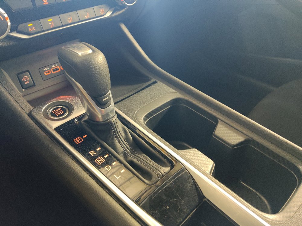 Used 2025 Nissan Sentra SV FWD image 26