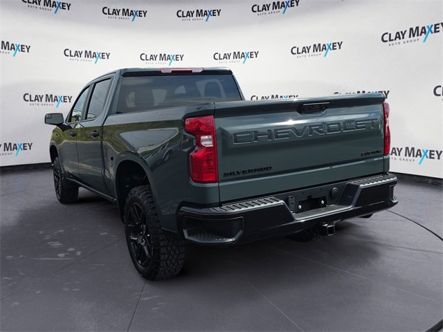 New 2026 Chevrolet Silverado 1500 Custom Trail Boss w/ Dark Appearance Package image 3