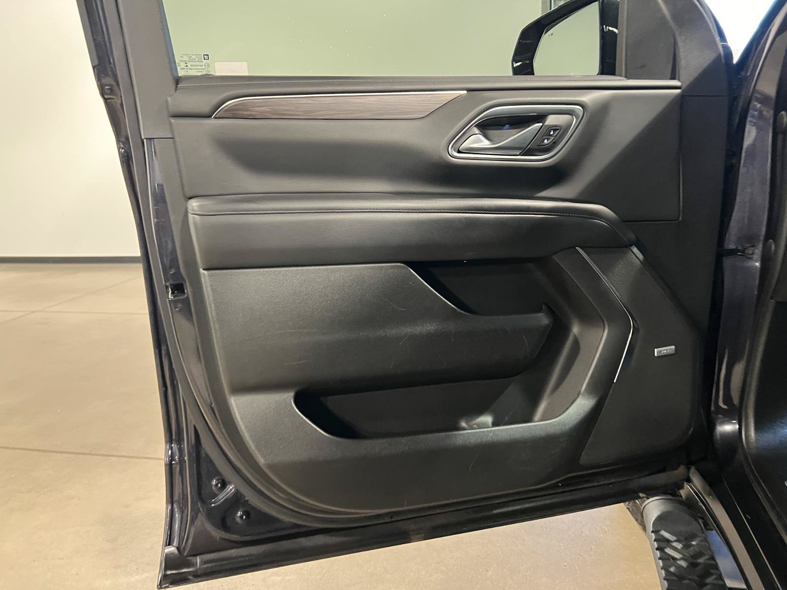 Used 2022 Chevrolet Tahoe Z71 AWD/4WD image 26
