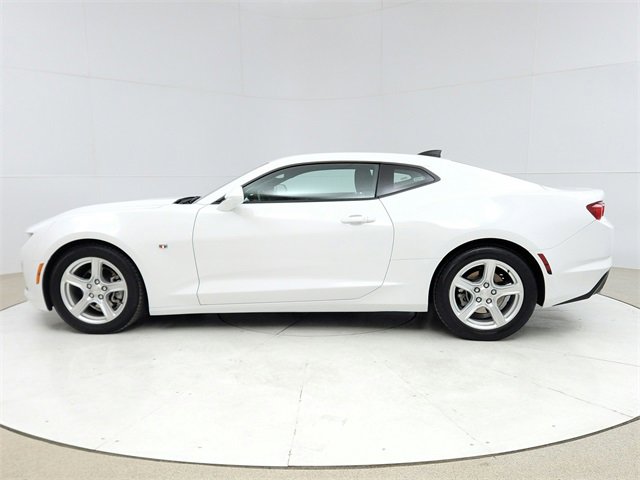 Used 2023 Chevrolet Camaro LT image 4