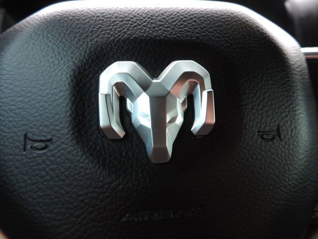 Used 2025 RAM 1500 Lone Star image 32