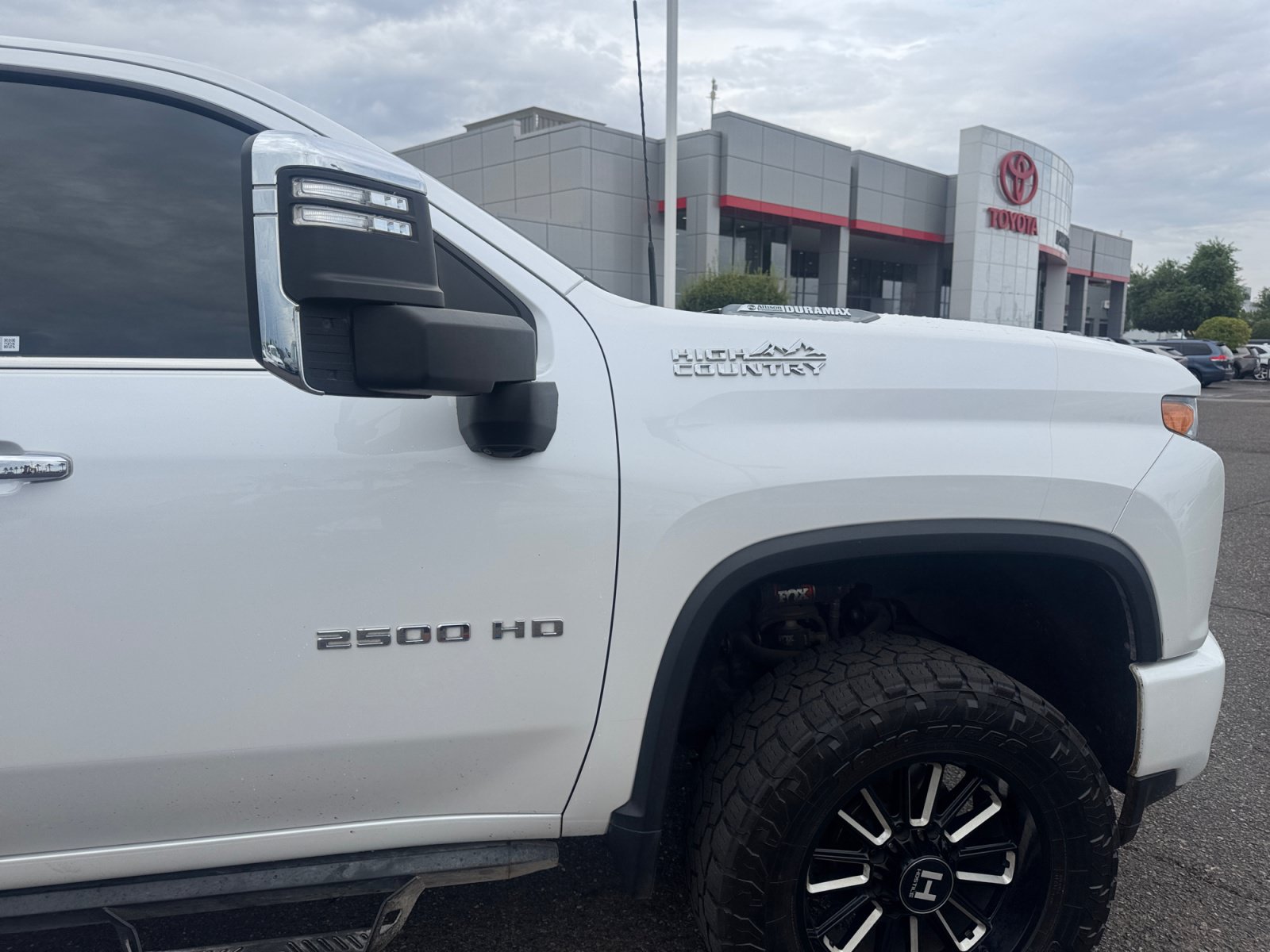 Used 2022 Chevrolet Silverado 2500 High Country AWD/4WD image 25