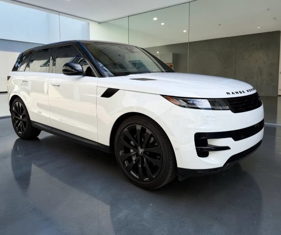 Used 2025 Land Rover Range Rover Sport SE AWD/4WD image 8
