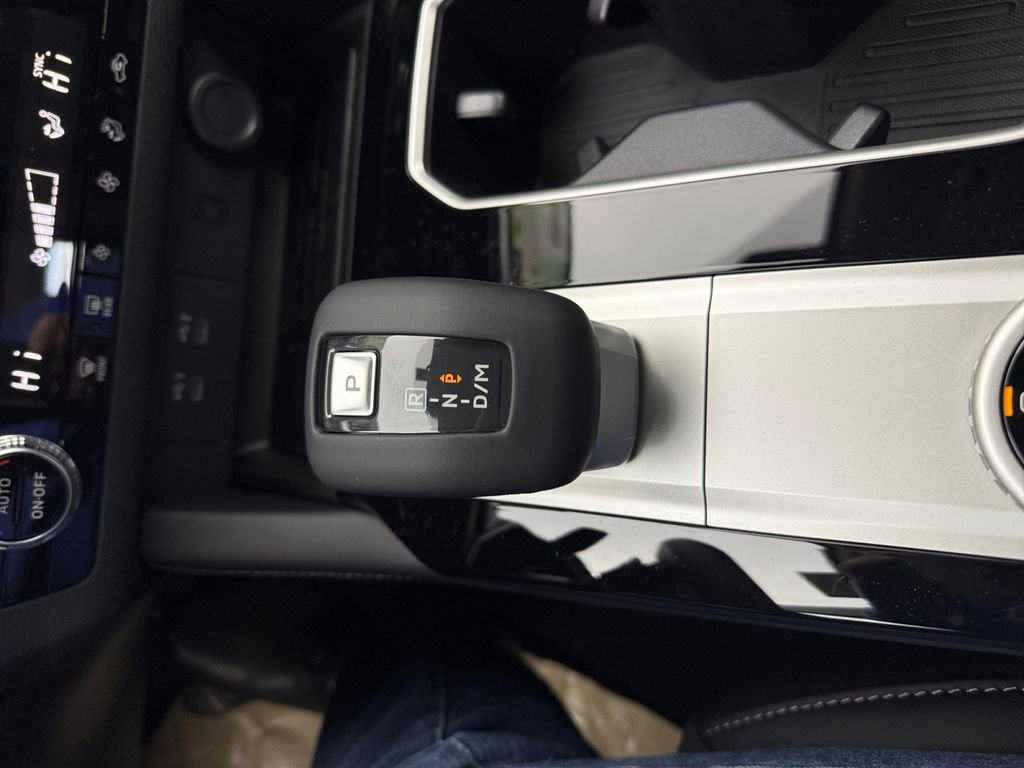 New 2026 Mitsubishi Outlander SE AWD/4WD image 21