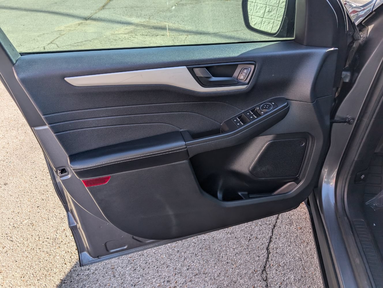 Used 2022 Ford Escape S FWD image 11