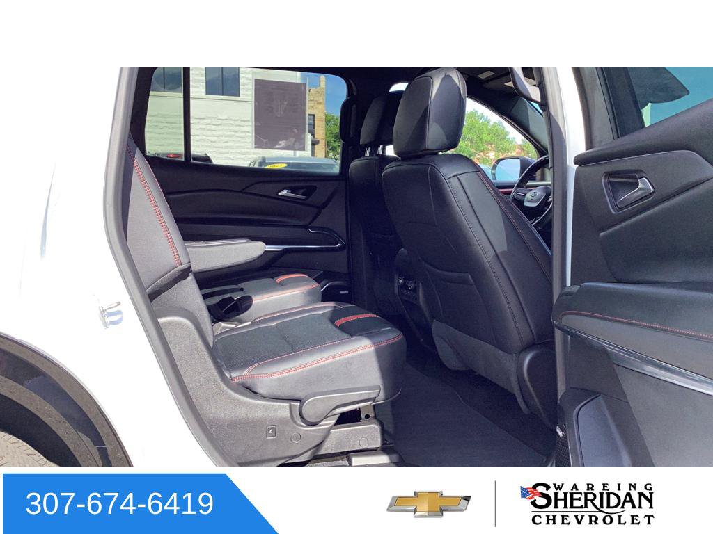 Used 2026 Chevrolet Traverse RS AWD/4WD image 33