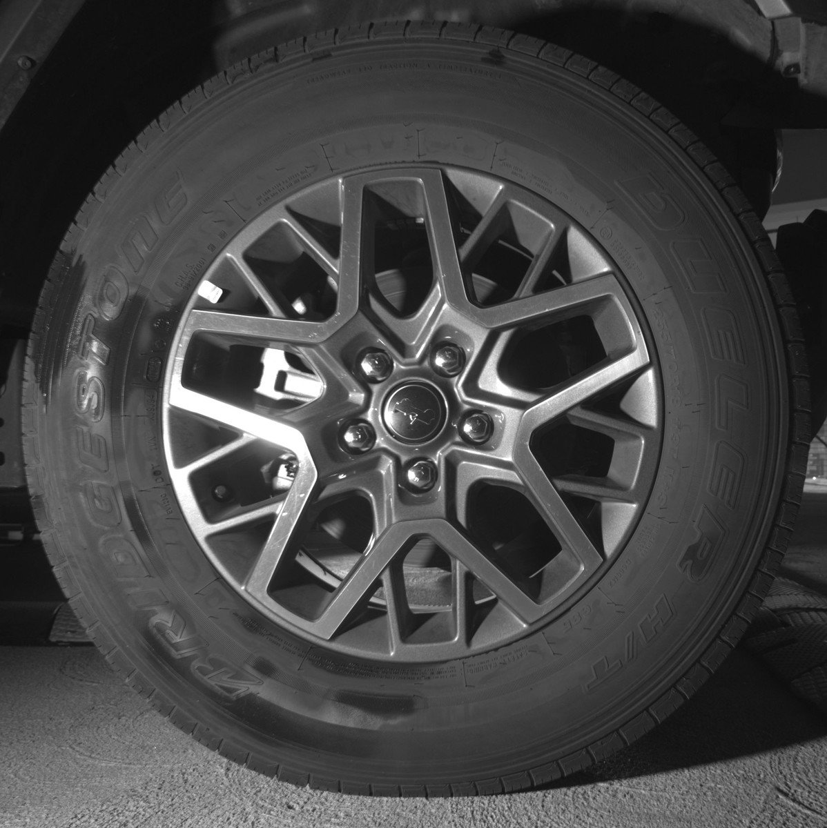 Used 2025 Jeep Wrangler Sahara image 13