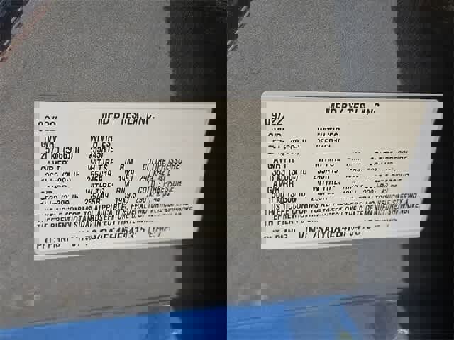 Used 2022 Tesla Model Y Long Range image 34