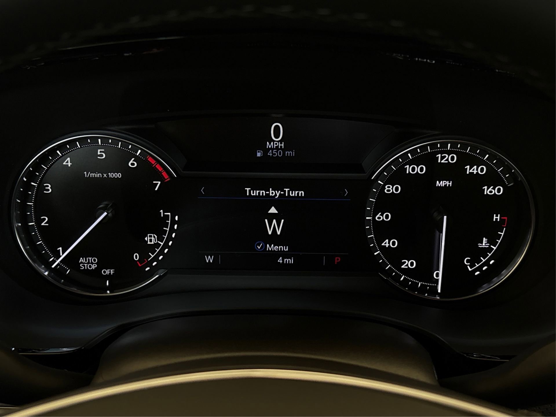 New 2026 Cadillac XT5 Luxury image 18