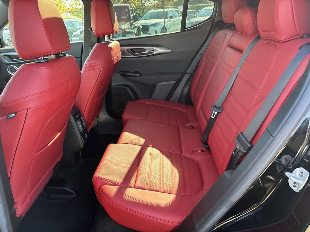 Used 2024 Dodge Hornet R/T Plus w/ Tech Pack Plus w/o Parking image 13