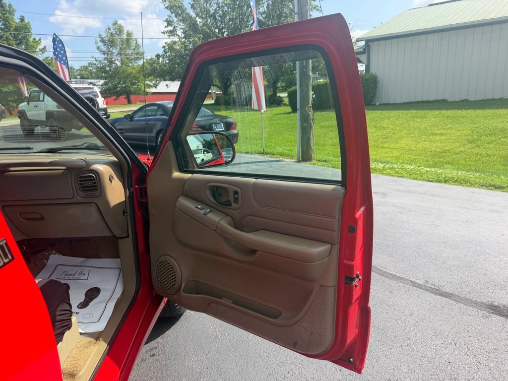 Used 1999 GMC Jimmy SLT AWD/4WD image 26
