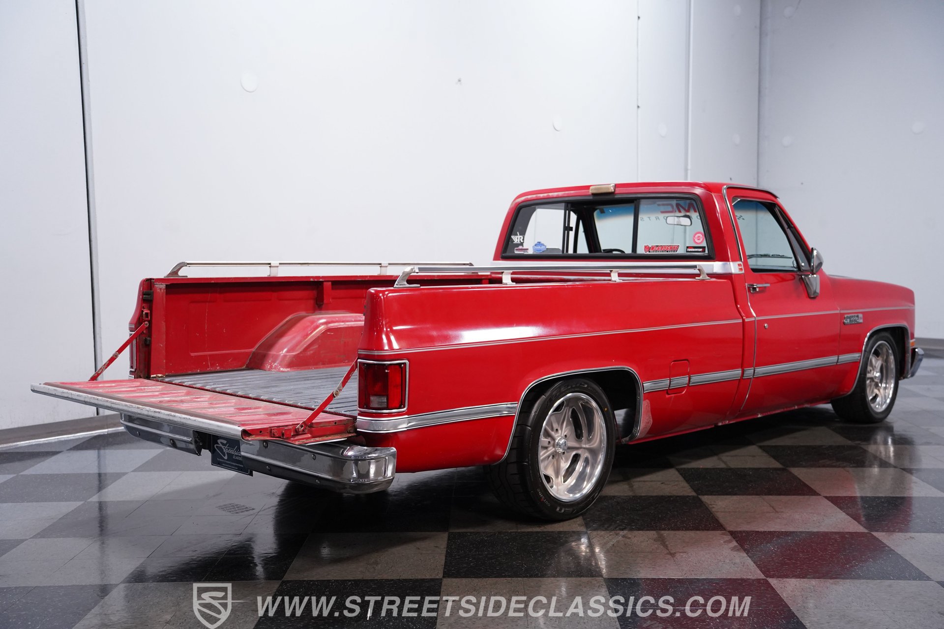 Used 1987 GMC Sierra 1500 2WD Regular Cab image 40