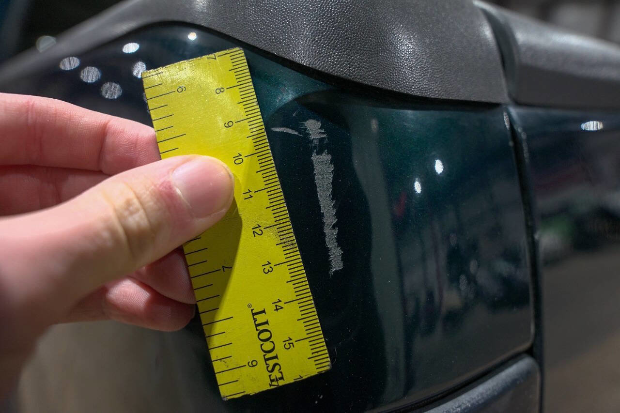 Used 1999 Ford F250 XLT image 35