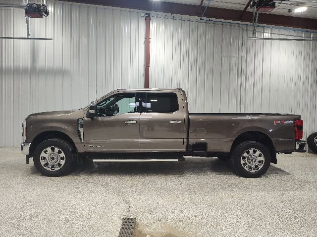 Used 2023 Ford F350 Lariat w/ Chrome Package AWD/4WD image 7
