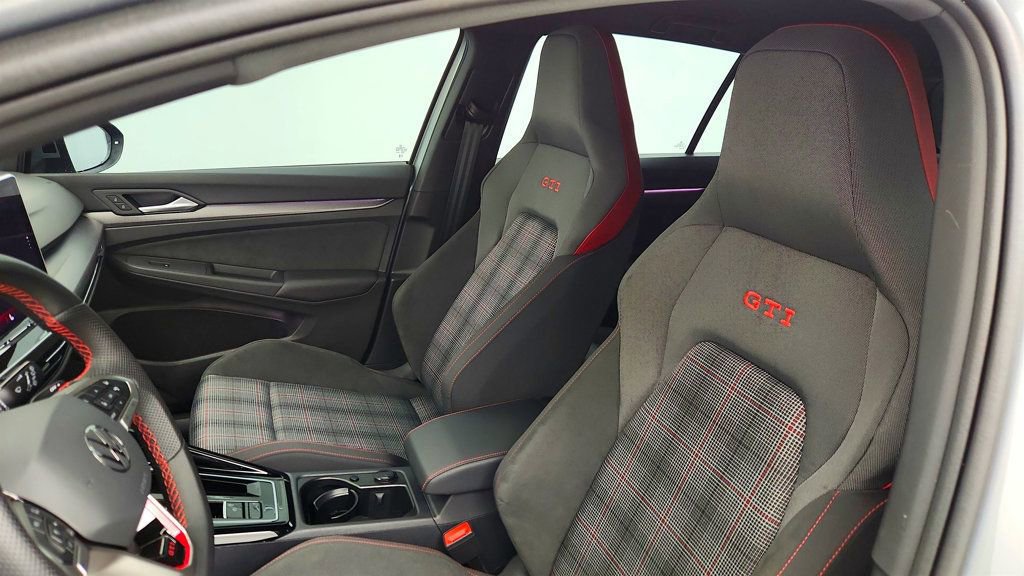 Used 2025 Volkswagen GTI S image 22
