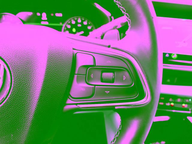 Used 2023 Buick Envision Avenir FWD image 22