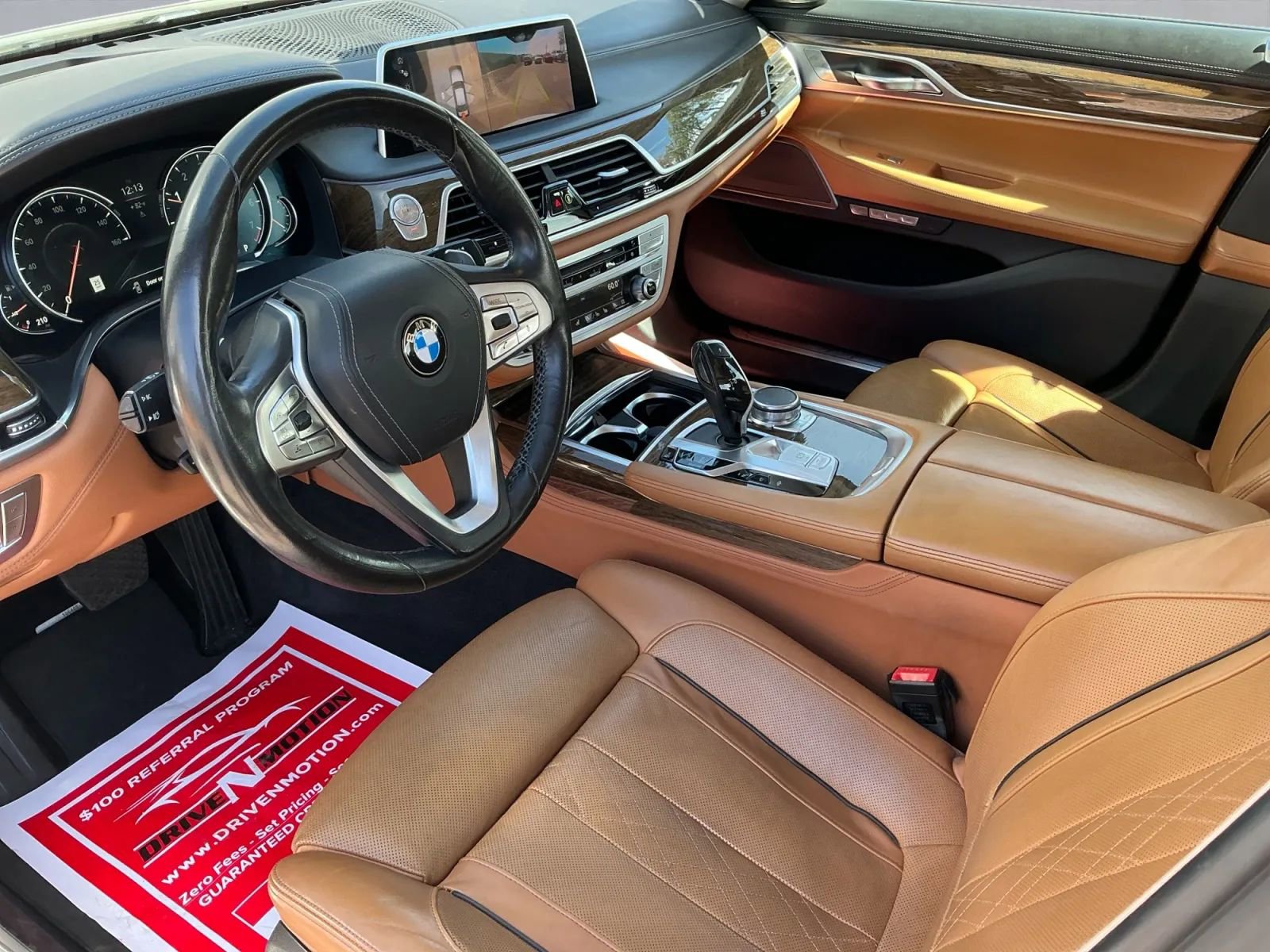 Used 2016 BMW 750i xDrive image 13