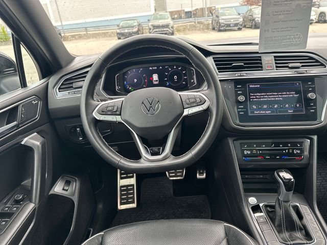 Certified 2023 Volkswagen Tiguan SEL R-Line AWD/4WD image 17