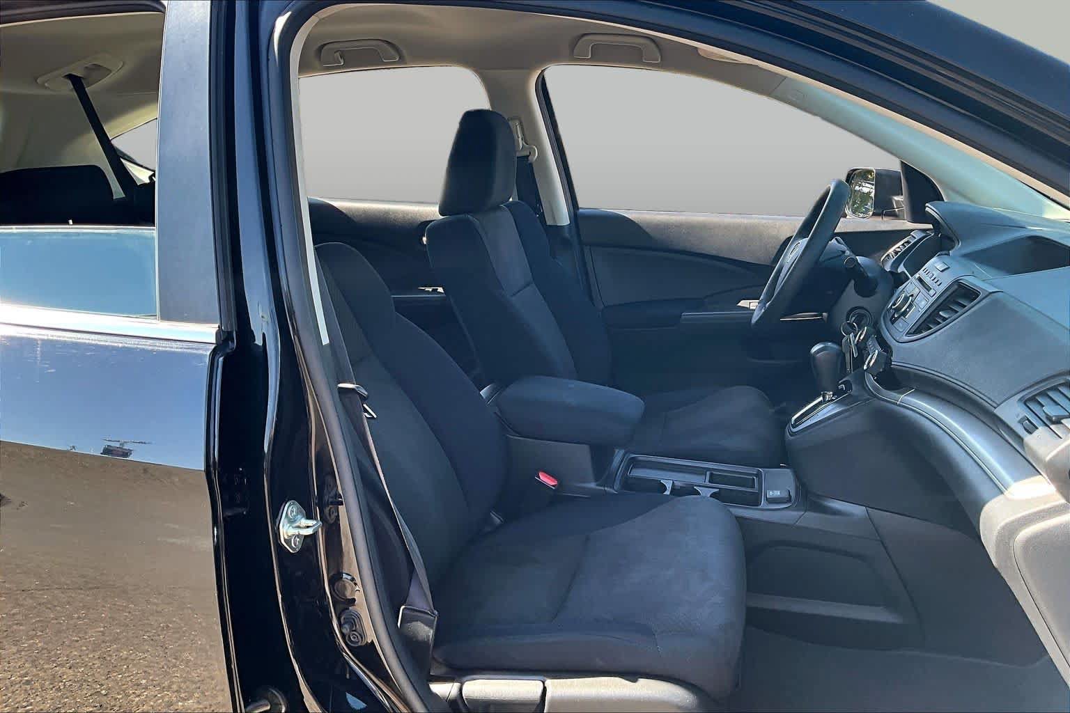 Used 2016 Honda CR-V LX image 8