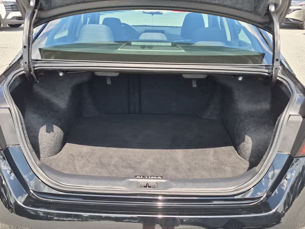 Used 2023 Nissan Altima 2.5 S FWD image 19