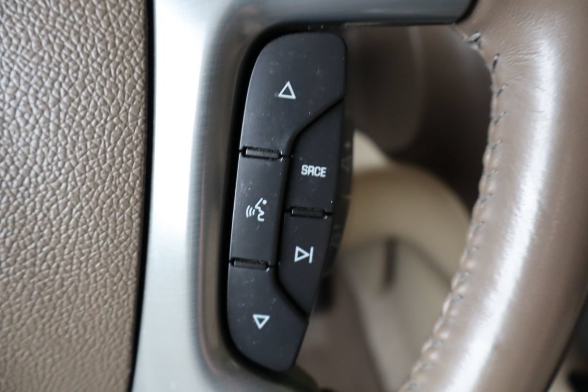 Used 2008 GMC Yukon SLT AWD/4WD image 32