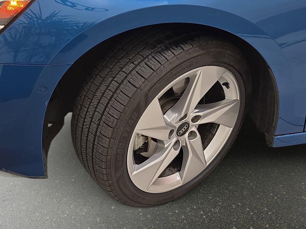 Used 2023 Audi A3 2.0T Premium w/ Convenience Package image 32