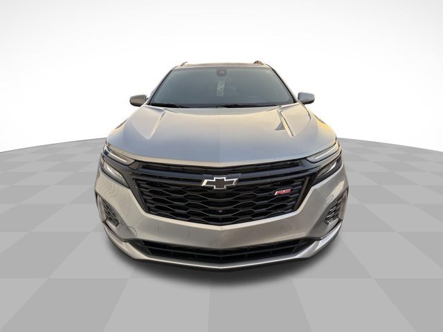 Used 2024 Chevrolet Equinox RS w/ RS Leather Package FWD image 2