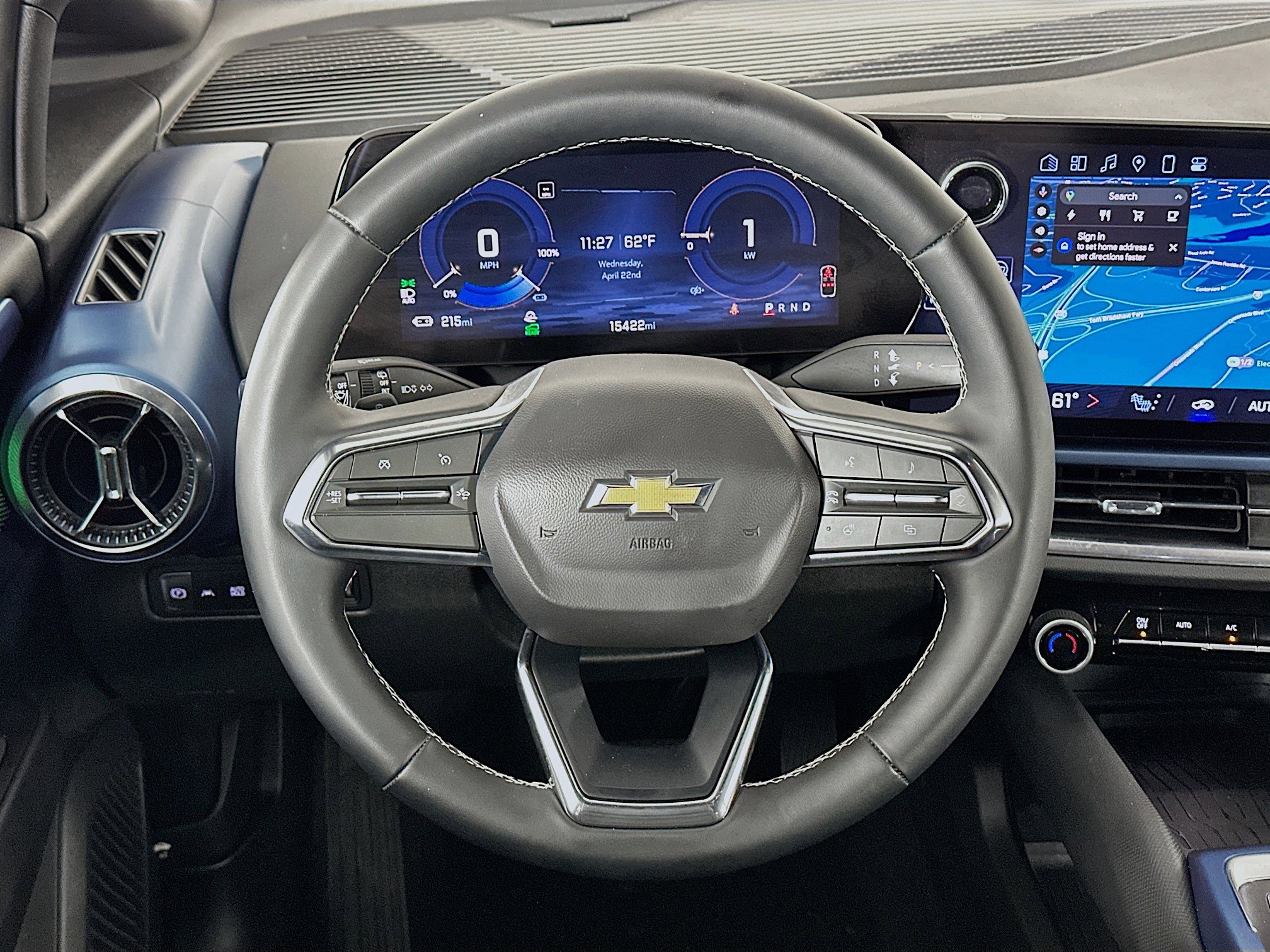 Used 2024 Chevrolet Equinox EV LT AWD/4WD image 18