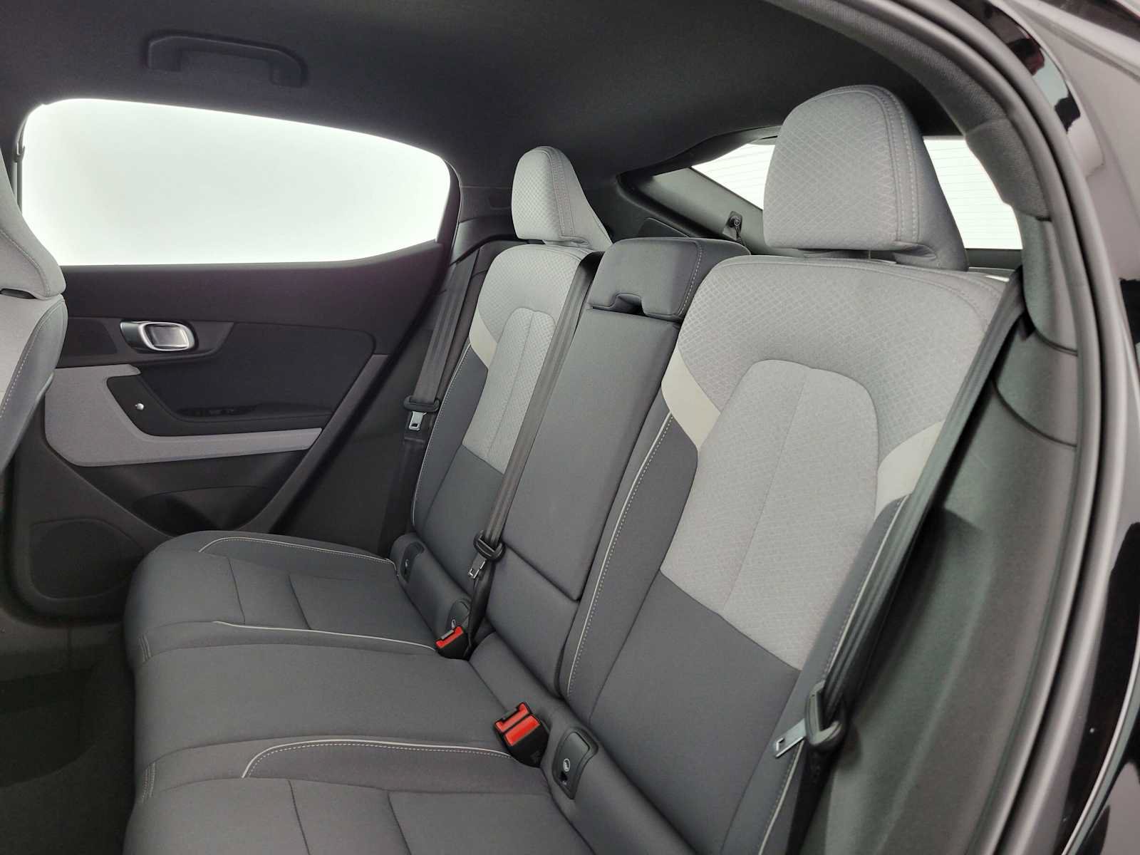 Used 2024 Polestar Polestar 2 RWD image 17
