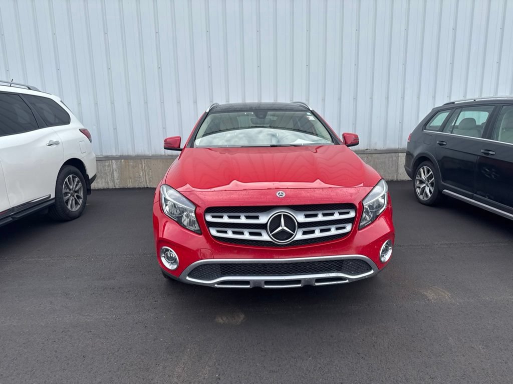 Used 2018 Mercedes-Benz GLA 250 4MATIC image 2