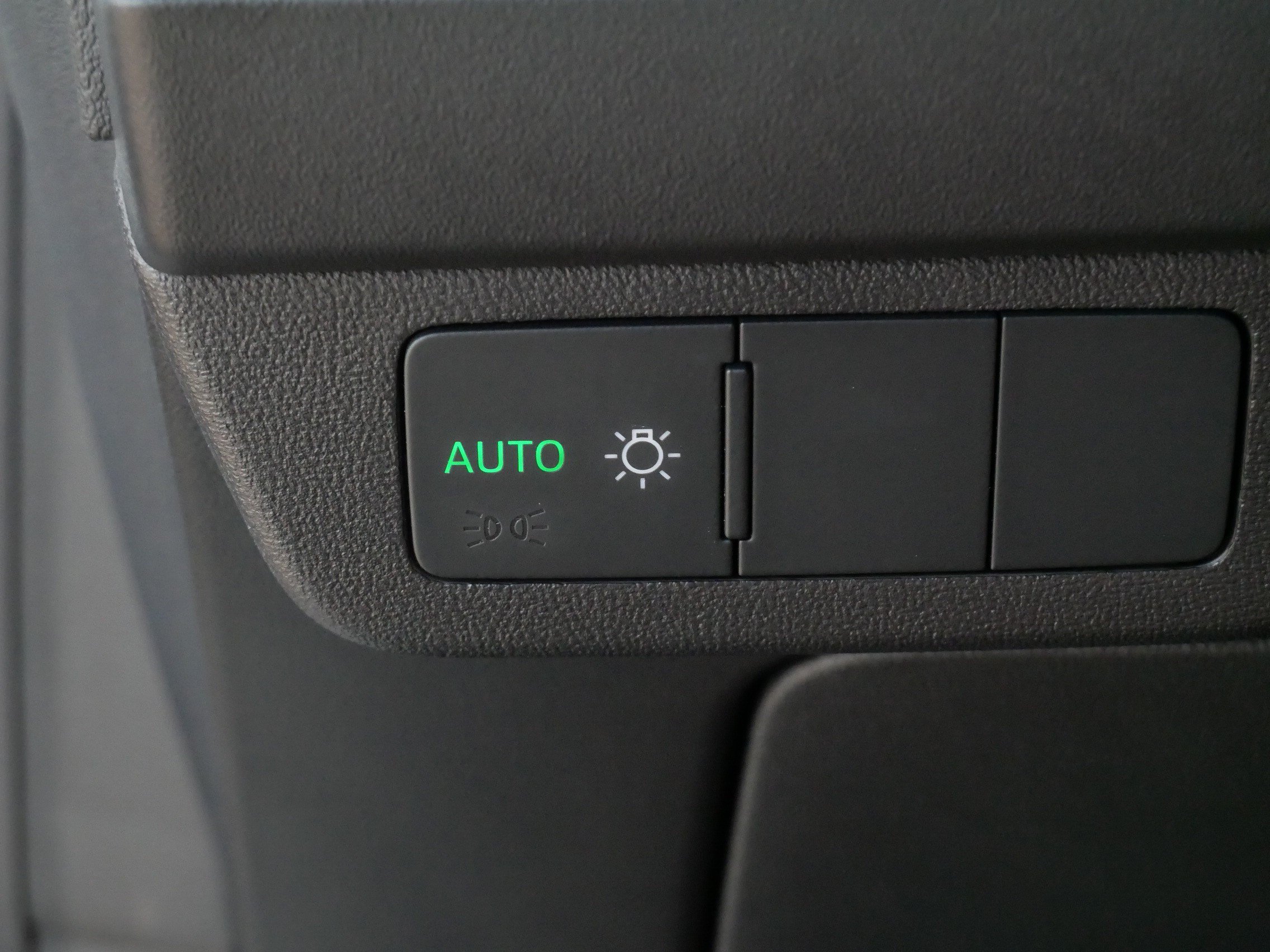 Used 2023 Audi Q4 e-tron Premium Plus w/ Premium Plus RWD image 27