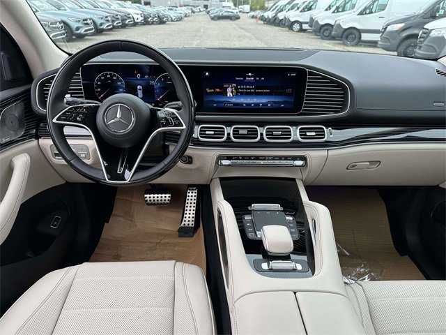 New 2026 Mercedes-Benz GLS 450 4MATIC image 5