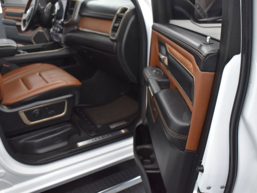 Used 2022 RAM 1500 Limited w/ Body Color Bumper Group image 18