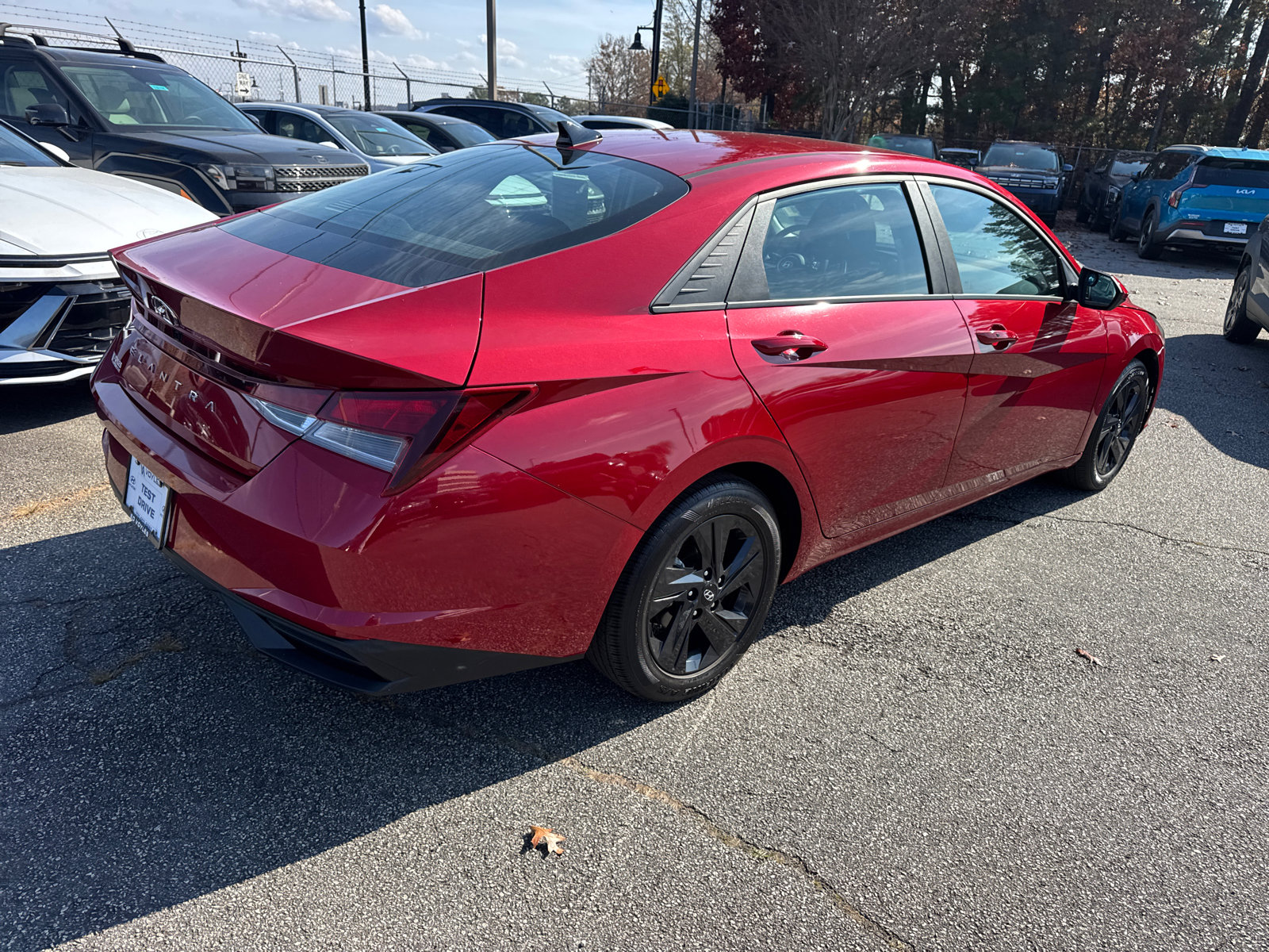 Certified 2023 Hyundai Elantra SEL image 7