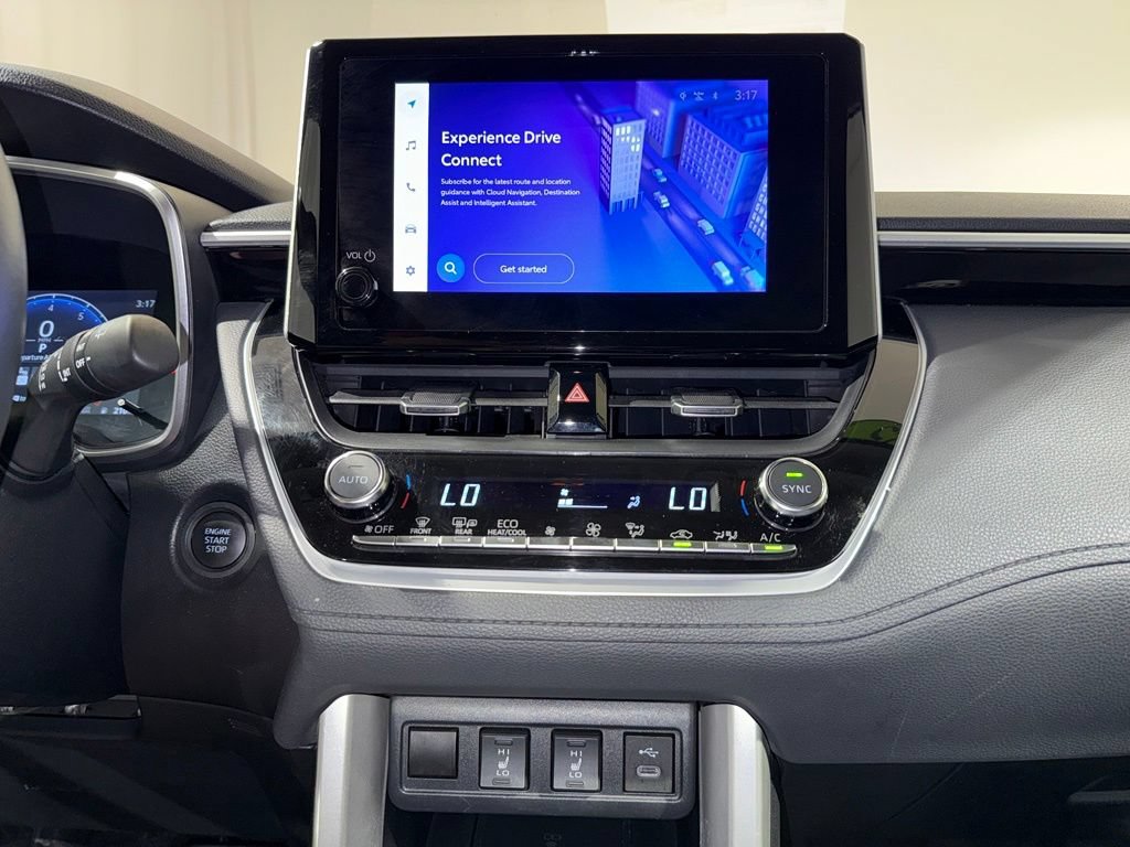 Certified 2025 Toyota Corolla Cross XLE FWD image 26