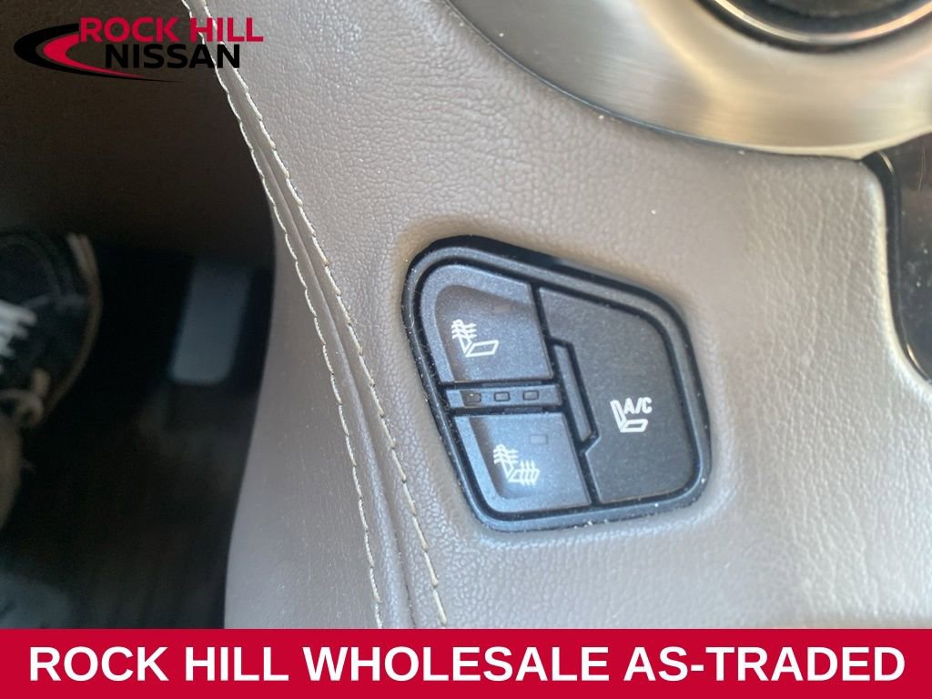 Used 2016 GMC Yukon Denali w/ Open Road Package image 30